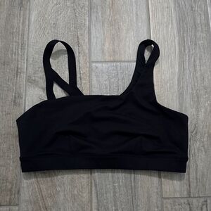 Alo sports bra